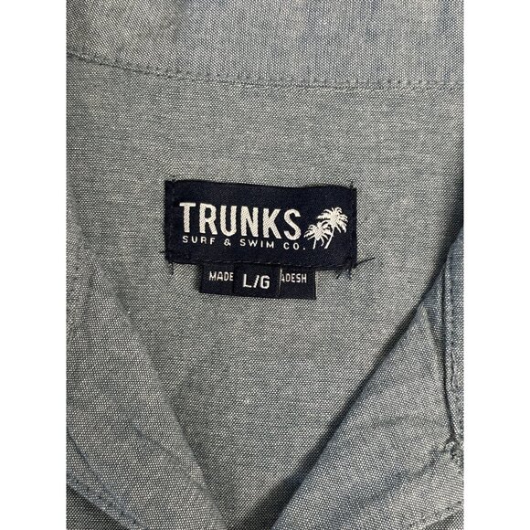 Trunks Surf & Swim Co. Mens Light Blue Short Sleeve Button-Up Shirt With Yellow - Picture 3 of 8